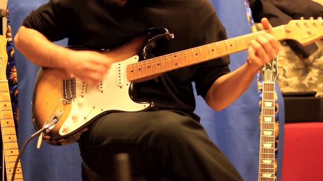 History Custom #1 '54 single coil pickups смотреть онлайн