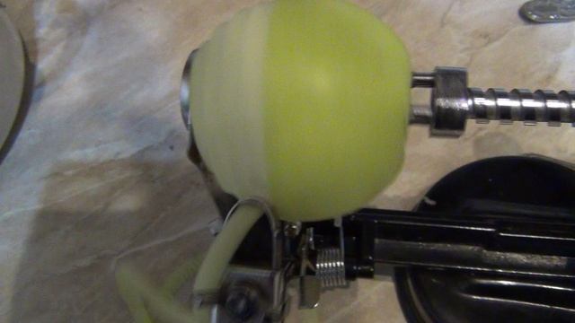 Нарезка яблок  скоростная.