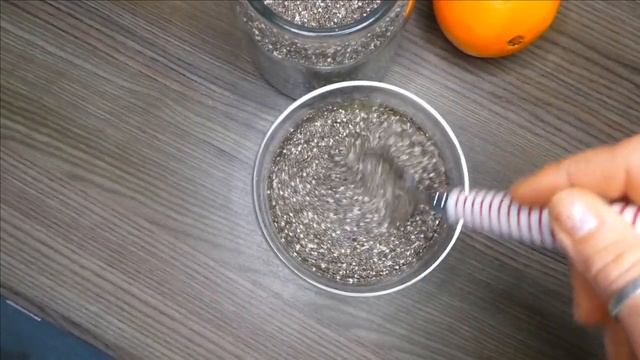 Чиа-пудинг с апельсиновым соком! Апельсиновый пудинг с семенами чиа! Chia! Xиа пудинг! смотреть онлайн