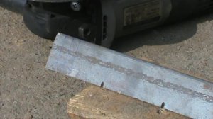 Как болгаркой резать уголок быстро и ровно одним проходом