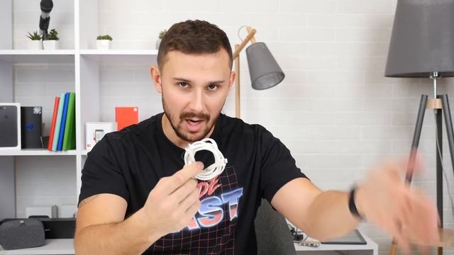 iPhone X против Note 8: чья быстрая зарядка быстрее? смотреть онлайн