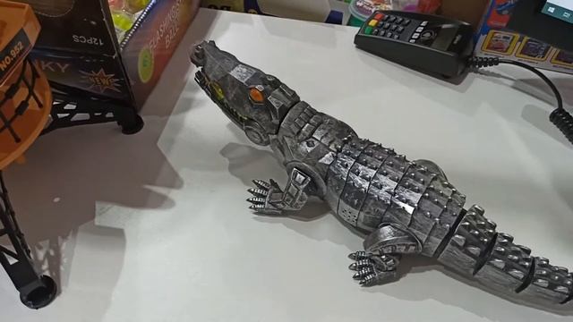 Крокодил!! не ходит, а бегает! магазин игрушек "Чижик" г. Витебск. смотреть онлайн