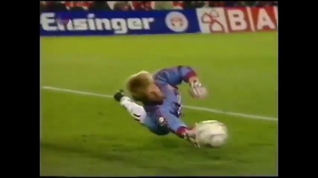 ЛУЧШИЕ СЕЙВЫ В ФУТБОЛЕ,ОЛИВЕР КАН смотреть онлайн