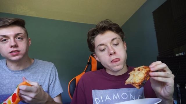 GUMMY FOOD vs REAL FOOD CHALLENGE 2 смотреть онлайн