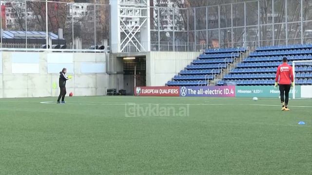 Berisha i demtuar largohet nga kombetarja | Lajme - News смотреть онлайн