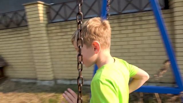 Как нужно вести себя детям! Леву хотят похитить Что делать когда думаешь что потерялся? смотреть онлайн