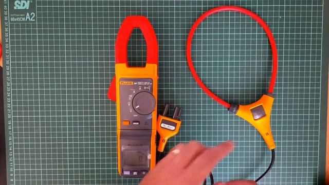 Unboxing Fluke 381 | Amperimetro de gancho смотреть онлайн