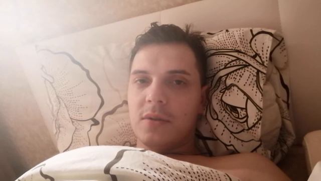 Целовались с новой девушкой с работы смотреть онлайн