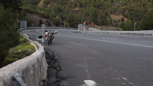 Yamaha Fazer8 Abs , Honda CB650F viraj ( bend test ) denemesi ! Sunday Fun Day ! RANDOM... смотреть онлайн