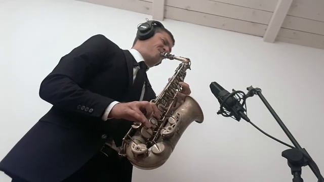 Hallelujah I love her so - Ray Charles - BURNING Alto Sax solo - FREE SCORE смотреть онлайн