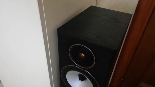 monitor audio bronze bx5 & nad s300 смотреть онлайн