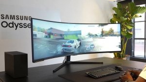 Samsung Odyssey NEO G9 57»- The Biggest Gaming Monitor Ever!