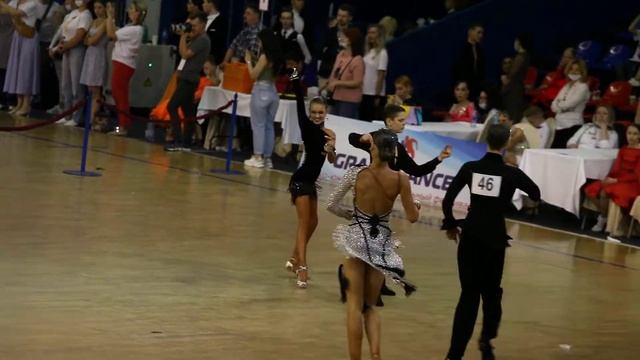 Samba Соломенников Святослав - Авдеева Анна смотреть онлайн