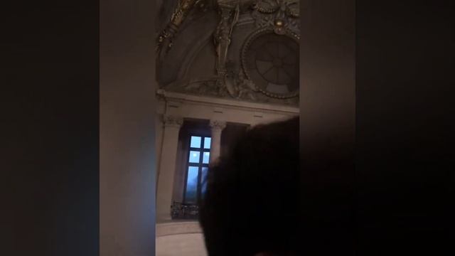 Лувр 2019 ночь смотреть онлайн