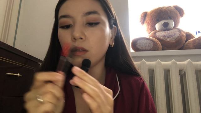 ASMR spit painting?Асмр макияж слюнкой?Асмр қазақша#асмр #asmr # смотреть онлайн