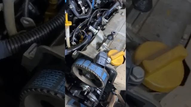 Confira essa troca de correias do @Fiat Palio! смотреть онлайн