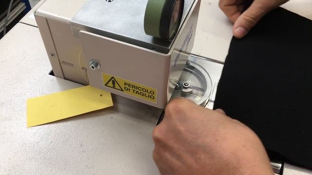 [Sewing Machines] Double face fabric opening machine - Foggiato смотреть онлайн