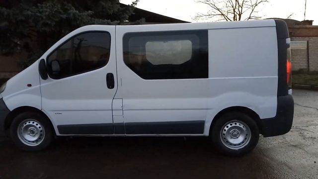 Opel Vivaro, 1.9td смотреть онлайн