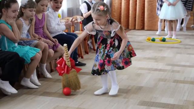8 Марта в группе УЛЫБКА смотреть онлайн