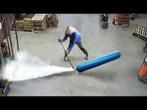 Полнейшие идиоты на работе #15. Подборка ржачных приколов