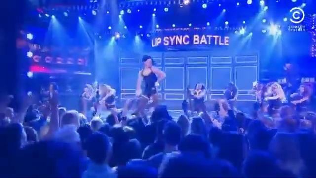 Танец Том Холланд смотреть онлайн