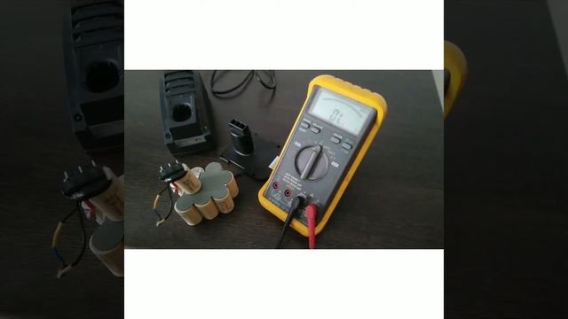 Ремонт зарядного устройства шуруповёрта Интерскол 12 Вольт (проблема в аккумуляторе) смотреть онлайн