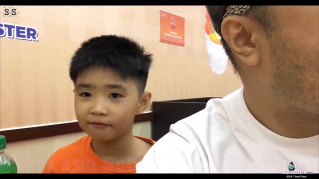 Hotdog!! Rest Time @ Circle K смотреть онлайн