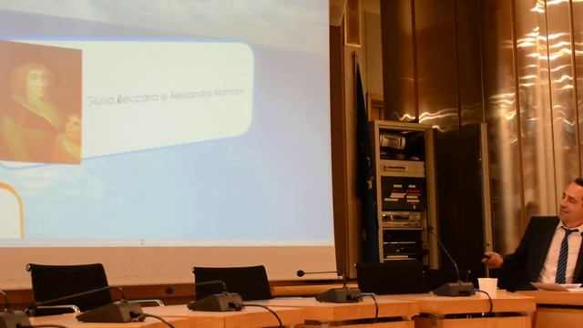 Alessandro Bondi delinea il quadro storico-sociale del "Dei delitti e delle pene" смотреть онлайн