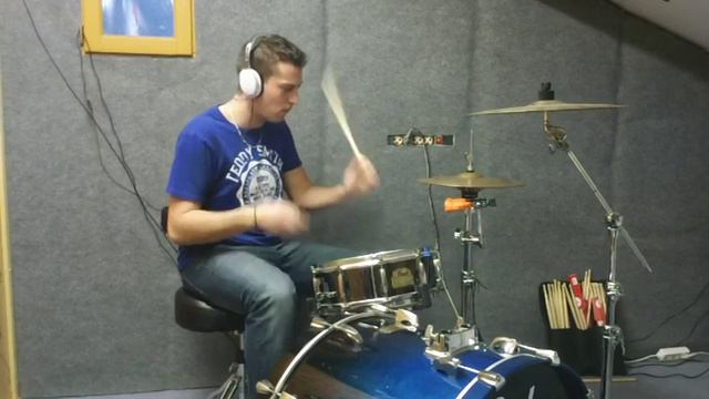 Blink 182 - I Miss You (drum cover) смотреть онлайн