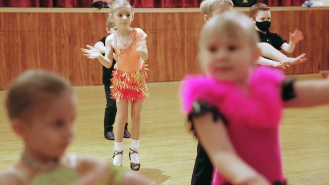 Impress Ballroom JC - First Show Preview смотреть онлайн