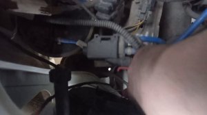 Замена передней лампочки  габаритов  Соболь 2020