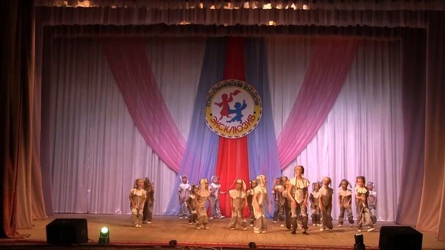Танец "Зайчики" запись 2017 года смотреть онлайн