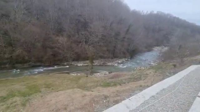 Коттеджи в Сочи у реки. смотреть онлайн