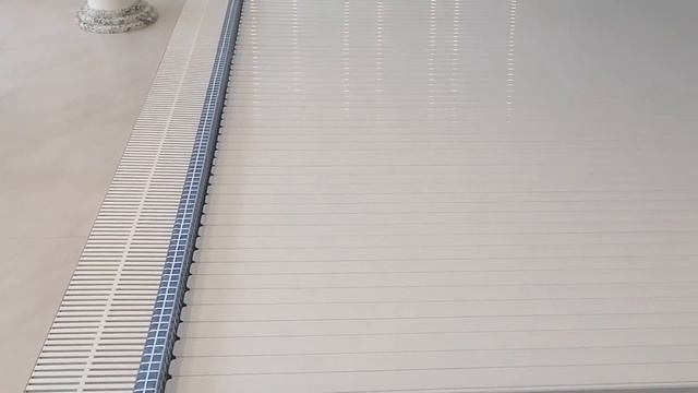 Роллета для бассейна. Чем накрыть бассейн? смотреть онлайн