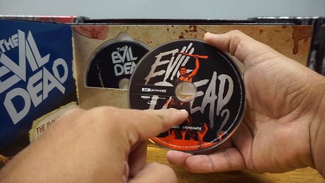 Unboxing: The Evil Dead Groovy Collection 4K Ultra HD Blu-ray смотреть онлайн