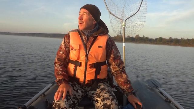 ХОРОШИЙ КЛЕВ ДО ОБЕДА. Наловил судаков за пол дня. смотреть онлайн