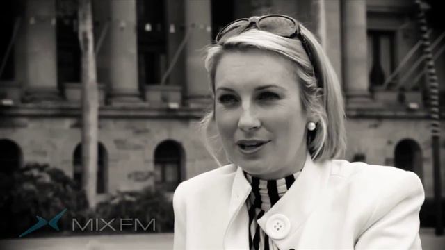 Georgina Lewis and Zoe Sheridan Sharing Heart to Hearts смотреть онлайн