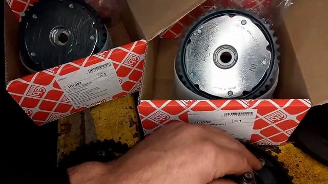 Неплановая замена ремня ГРМ и звезд фазорегуляторов Volvo V50 2.5 / Как же это все произошло ? смотреть онлайн