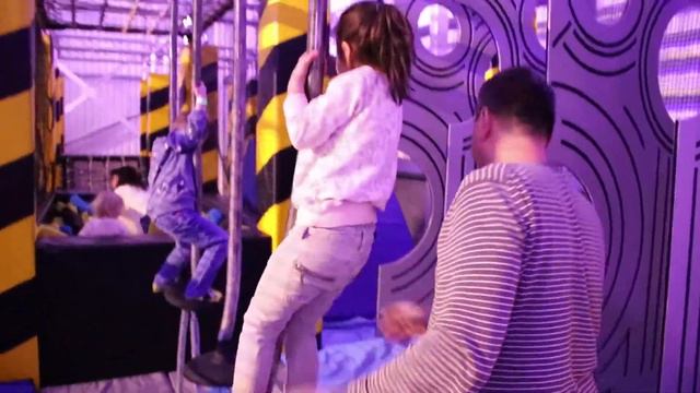 День рождения Вики / Victoria Birthday смотреть онлайн
