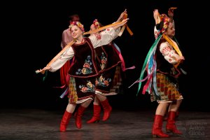 Украинский танец, Ансамбль "школьные годы". Ukrainian dance, Ensemble "School Years".
