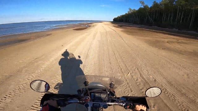 Прокат по отмели рыбинского водохранилища на Suzuki Djebel 250 часть 1 смотреть онлайн