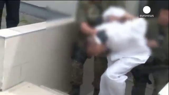 #Столкновения в Македонии: албанцы не верят официальной версии смотреть онлайн