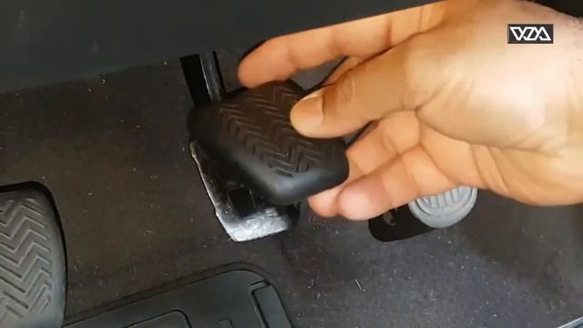 Toyota Verso Brake and Clutch Pedal Rubber Replacement смотреть онлайн