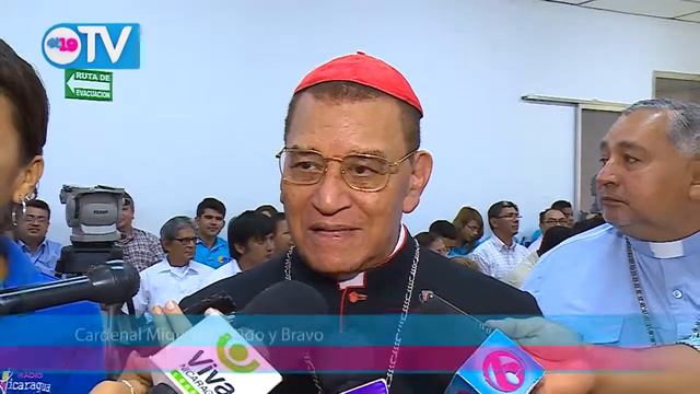 UNICA celebra onomástico del Cardenal Miguel смотреть онлайн