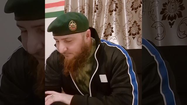 Мы должны понять что не столько русские для нас враги как сукины дети из нашего народа Мунепкъш !!! смотреть онлайн