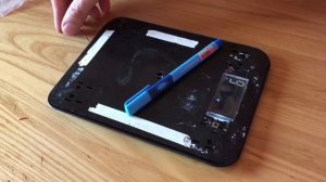 Кухонные весы Redmond . Не работает кнопка включение/сброс