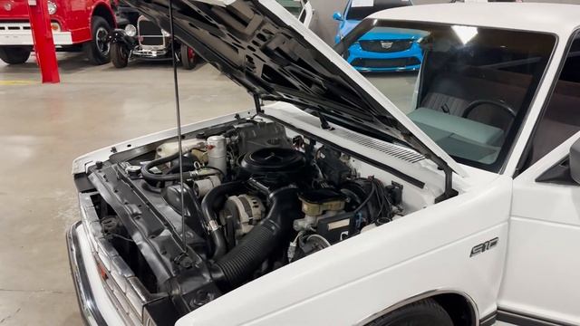 1990 Chevrolet S10 For Sale - Walk Around (97k Miles) смотреть онлайн