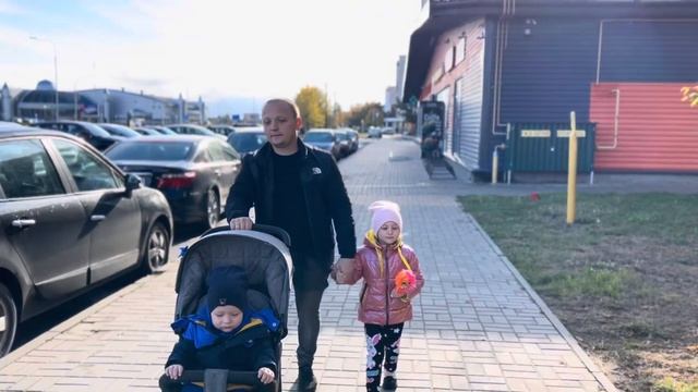 Как это прекрасно быть отцом! С Днем отца, жлобинчане! смотреть онлайн