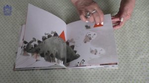 Листаем книгу Анастасии Тен «Вот так треугольник!»