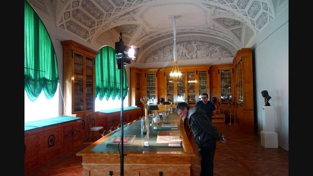 Поездка в Кронштадт и Павловск смотреть онлайн